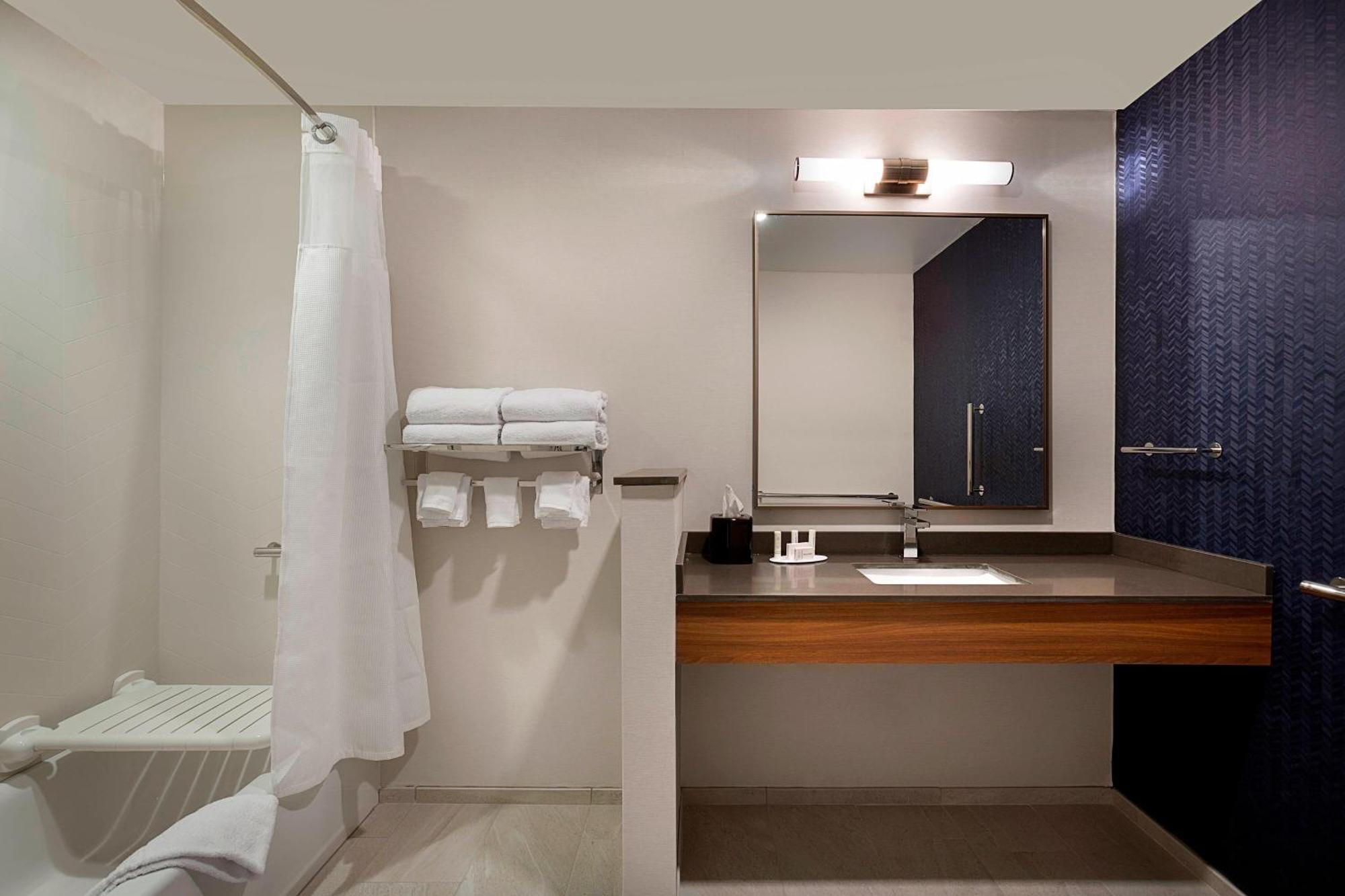 Fairfield Inn & Suites By Marriott Шелби Экстерьер фото
