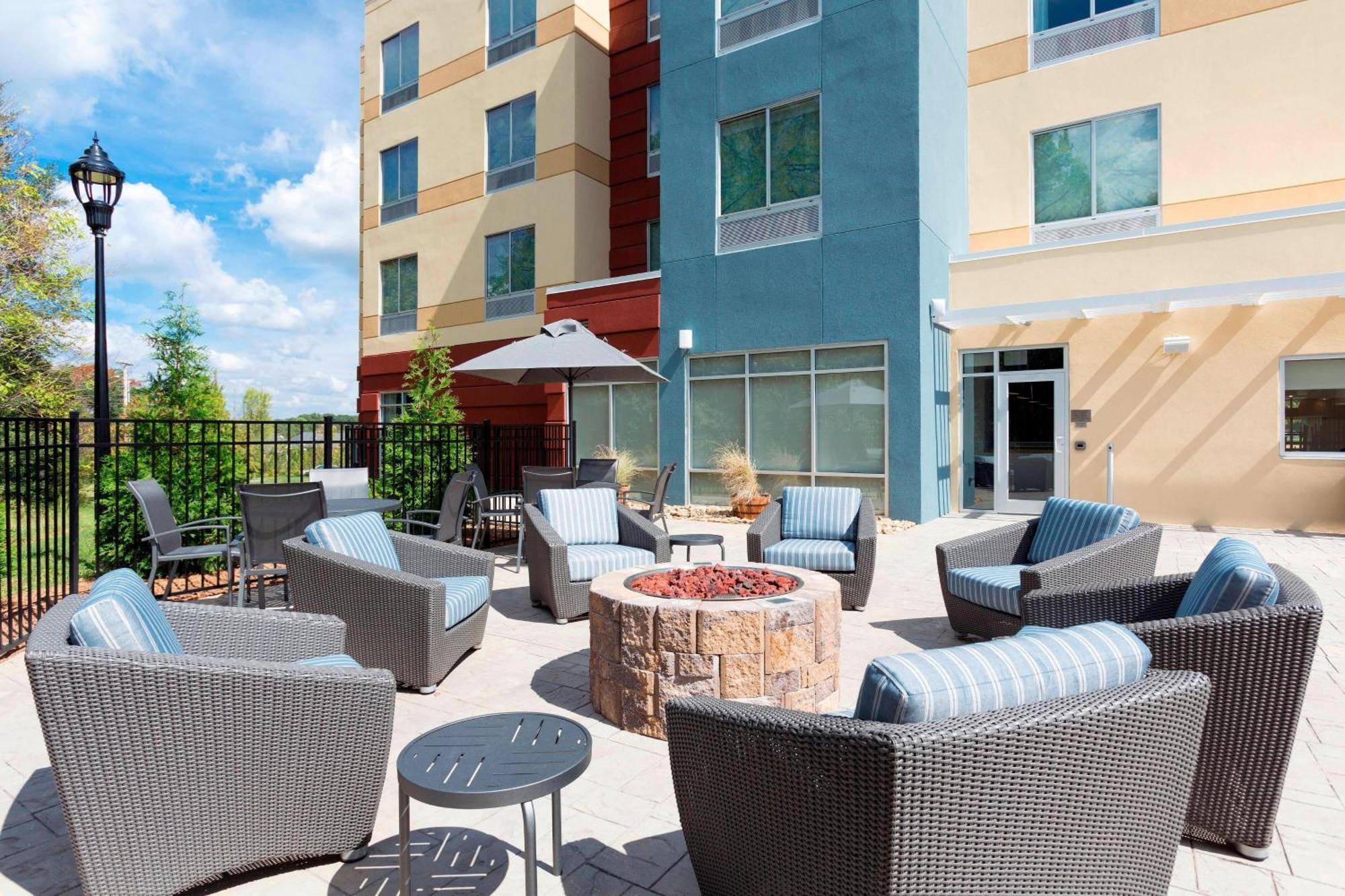 Fairfield Inn & Suites By Marriott Шелби Экстерьер фото